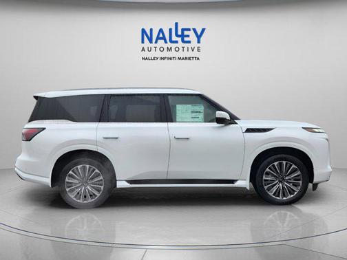 2025 INFINITI QX80 Luxe