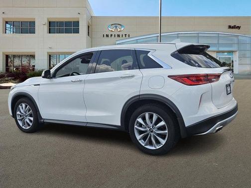 2022 INFINITI QX50 PURE