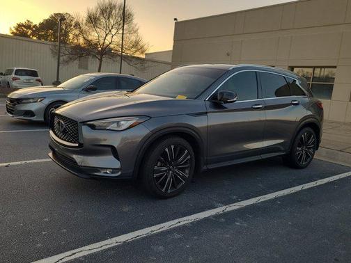 2022 INFINITI QX50 LUXE