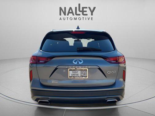 2022 INFINITI QX50 LUXE