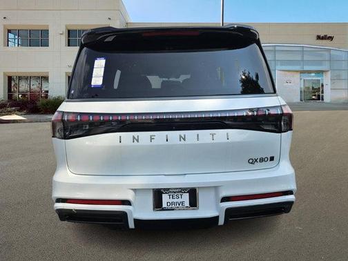 2025 INFINITI QX80 AUTOGRAPH AWD