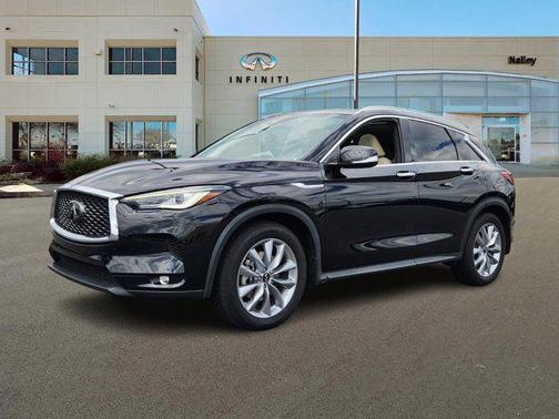 2022 INFINITI QX50 LUXE