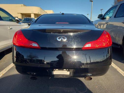 2015 INFINITI Q60 Journey