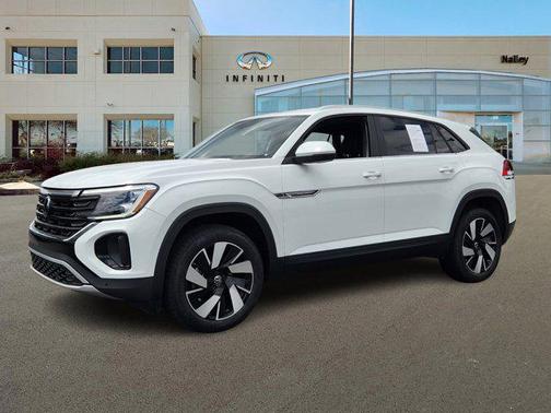 2024 Volkswagen Atlas Cross Sport 2.0T SE w/Technology 4MOTION
