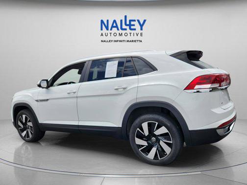 2024 Volkswagen Atlas Cross Sport 2.0T SE w/Technology 4MOTION