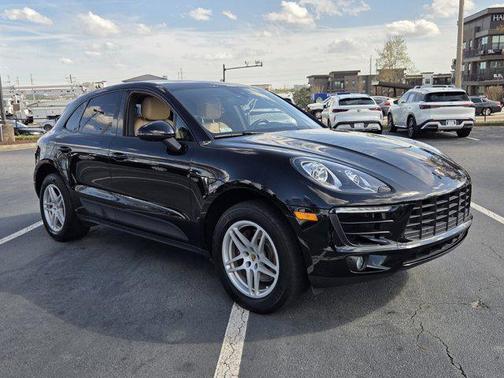 2018 Porsche Macan 