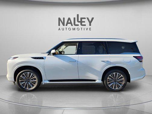 2025 INFINITI QX80 Luxe
