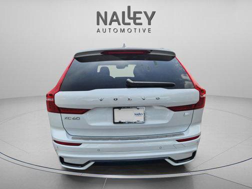 2022 Volvo XC60 Recharge Plug-In Hybrid T8 R-Design