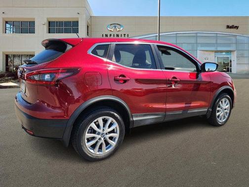 2020 Nissan Rogue Sport S