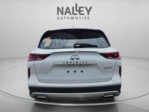 2022 INFINITI QX50 LUXE