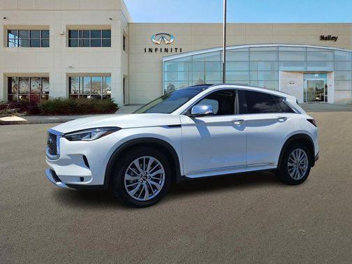 2024 INFINITI QX50 LUXE