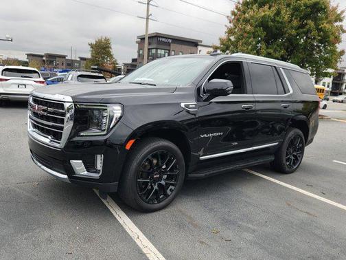2022 GMC Yukon SLT
