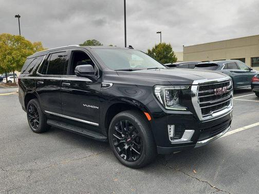 2022 GMC Yukon SLT