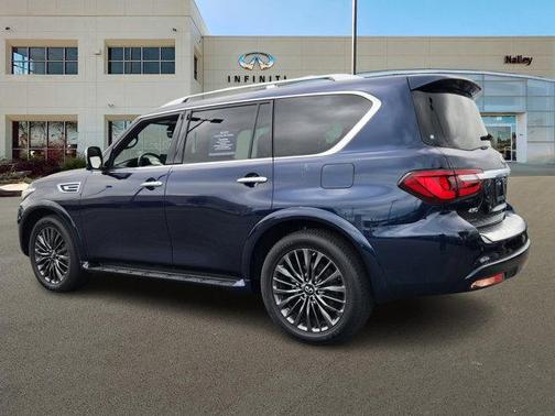 2023 INFINITI QX80 SENSORY AWD