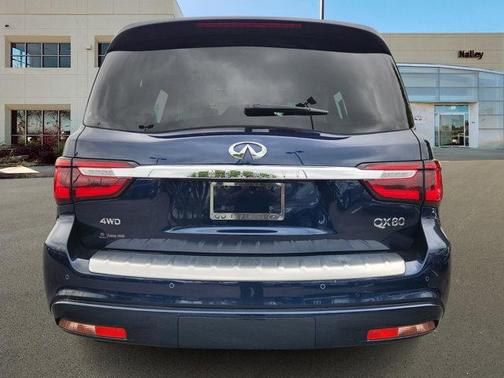 2023 INFINITI QX80 SENSORY AWD