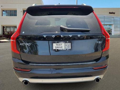 2019 Volvo XC90 T5 Momentum