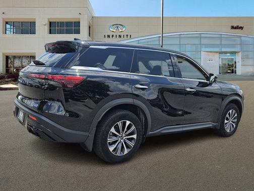 2023 INFINITI QX60 Pure
