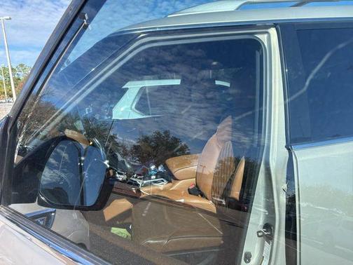 2023 INFINITI QX80 SENSORY AWD