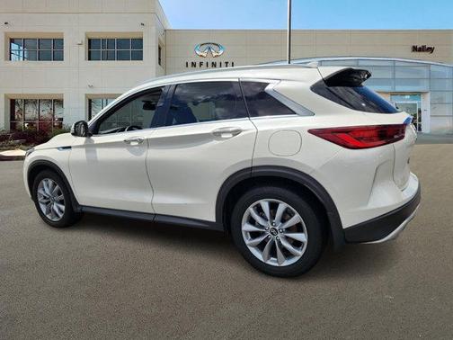 2022 INFINITI QX50 ESSENTIAL
