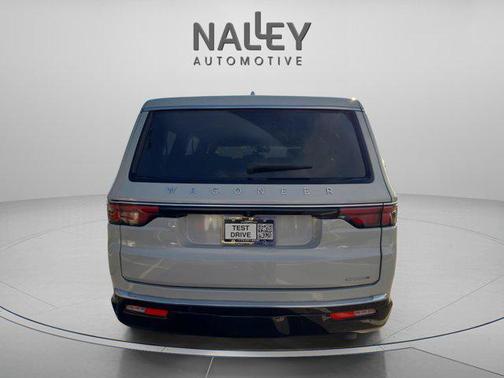 2022 Jeep Wagoneer Series II 4x2