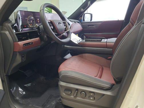 2026 INFINITI QX80 AUTOGRAPH AWD