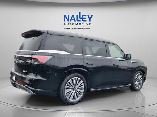 2025 INFINITI QX80 Luxe
