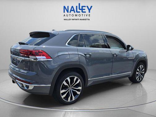 2022 Volkswagen Atlas Cross Sport 3.6L V6 SEL Premium R-Line