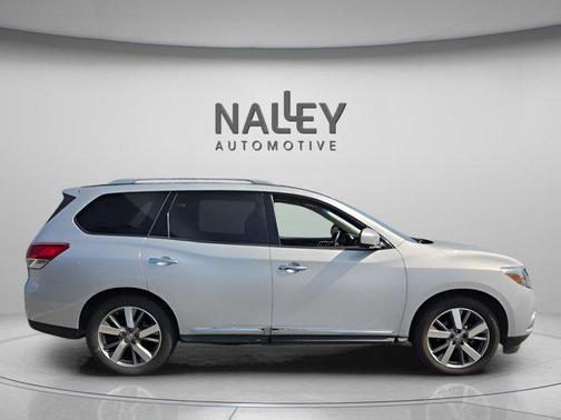 2016 Nissan Pathfinder 