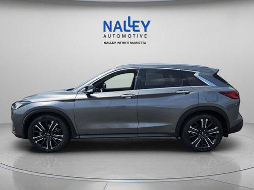 2022 INFINITI QX50 LUXE