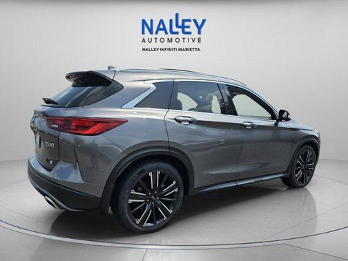 2022 INFINITI QX50 LUXE