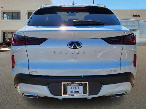 2025 INFINITI QX55 ESSENTIAL