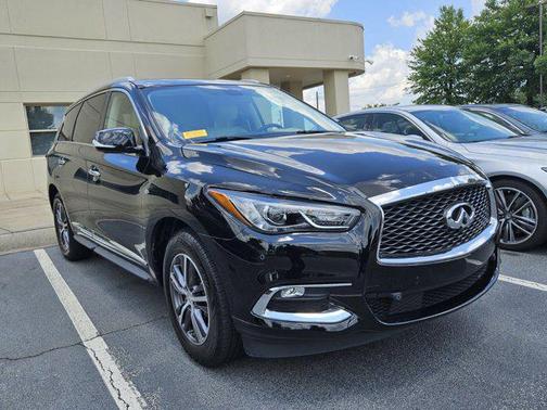 2017 INFINITI QX60 Base