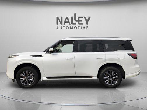 2025 INFINITI QX80 PURE
