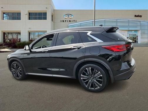 2022 INFINITI QX50 LUXE