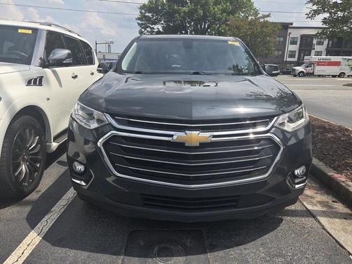 Graphite Metallic 2018 Chevrolet Traverse LT Leather