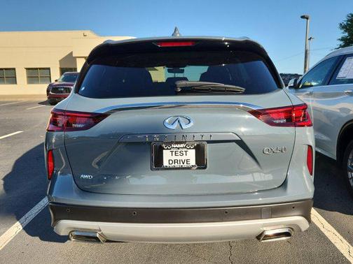 2025 INFINITI QX50 Luxe AWD