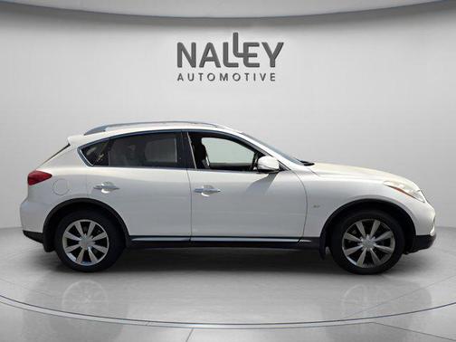 Majestic White 2017 INFINITI QX50 Base