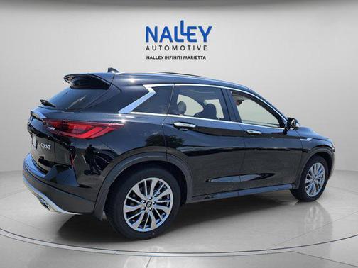 2024 INFINITI QX50 LUXE