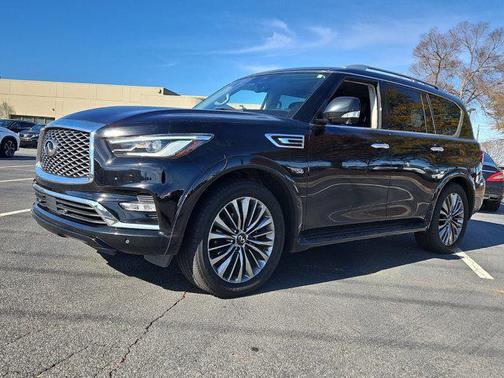 2019 INFINITI QX80 Luxe