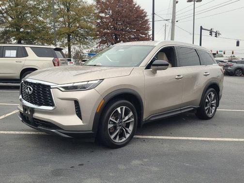 2022 INFINITI QX60 Luxe