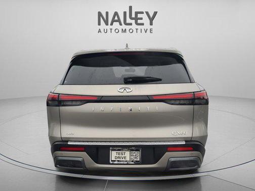 2022 INFINITI QX60 Luxe