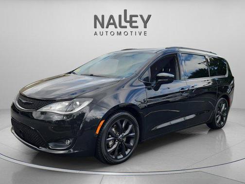2018 Chrysler Pacifica Touring-L