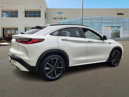 2023 INFINITI QX55 LUXE
