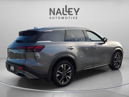 2022 INFINITI QX60 Luxe