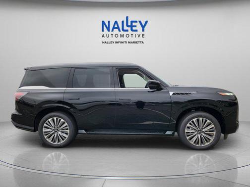 2025 INFINITI QX80 Luxe