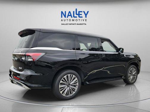 2025 INFINITI QX80 Luxe