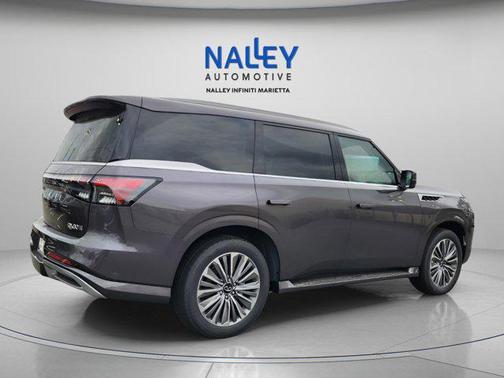 2025 INFINITI QX80 Luxe