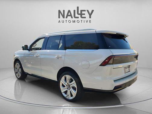 2025 Lincoln Navigator Reserve