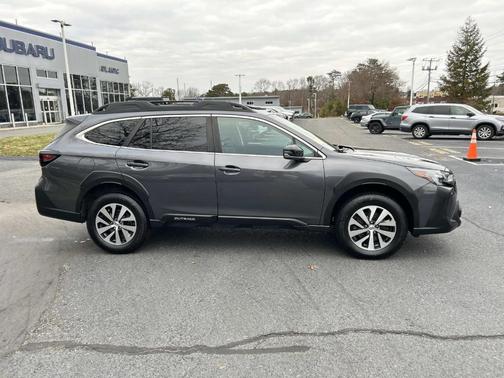 2023 Subaru Outback Premium