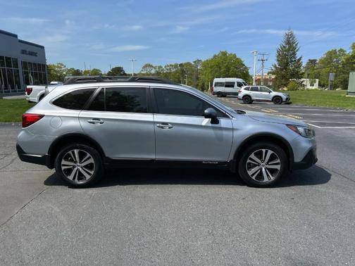 2018 Subaru Outback 3.6R Limited